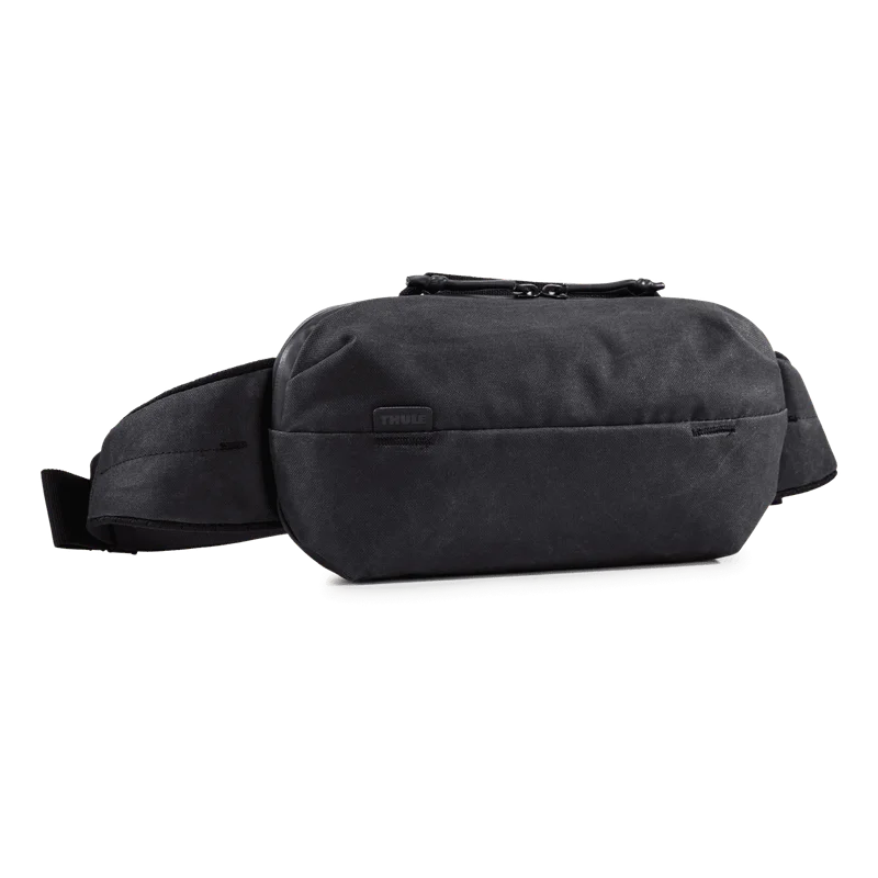 Thule Aion sling bag black