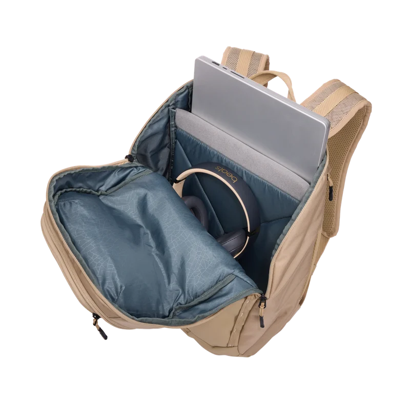 Thule Chasm laptop backpack 26L gentle beige