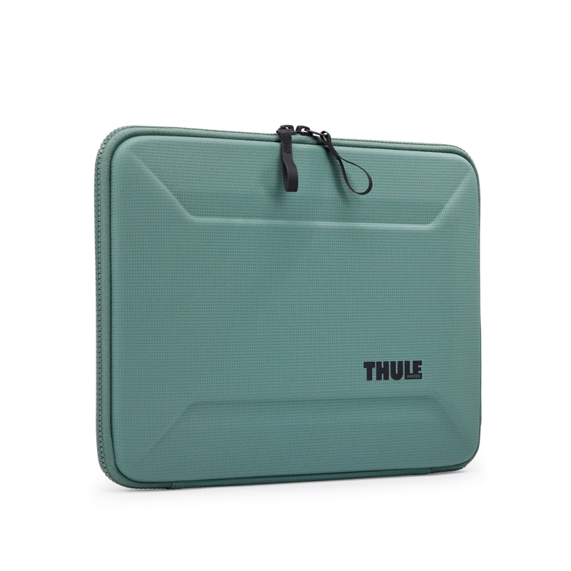 Thule Gauntlet MacBook® Pro sleeve 14" hazy green