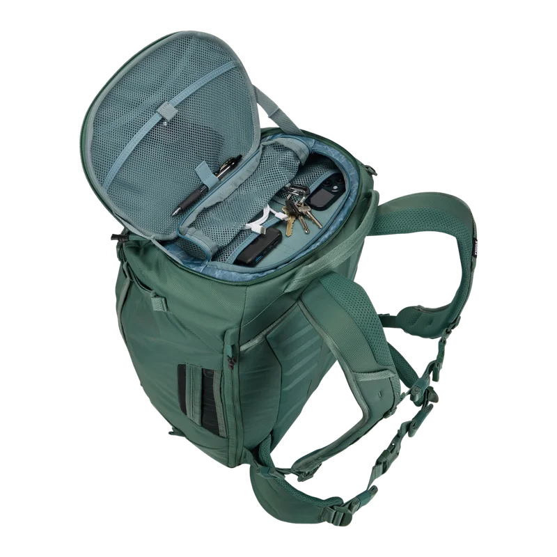 Thule Landmark 40L travel pack hazy green
