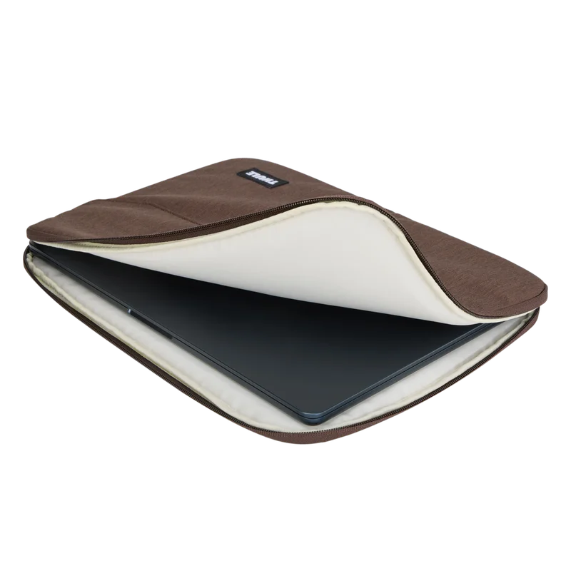 Thule Lithos sleeve MacBook Air 15'' nuanced brown