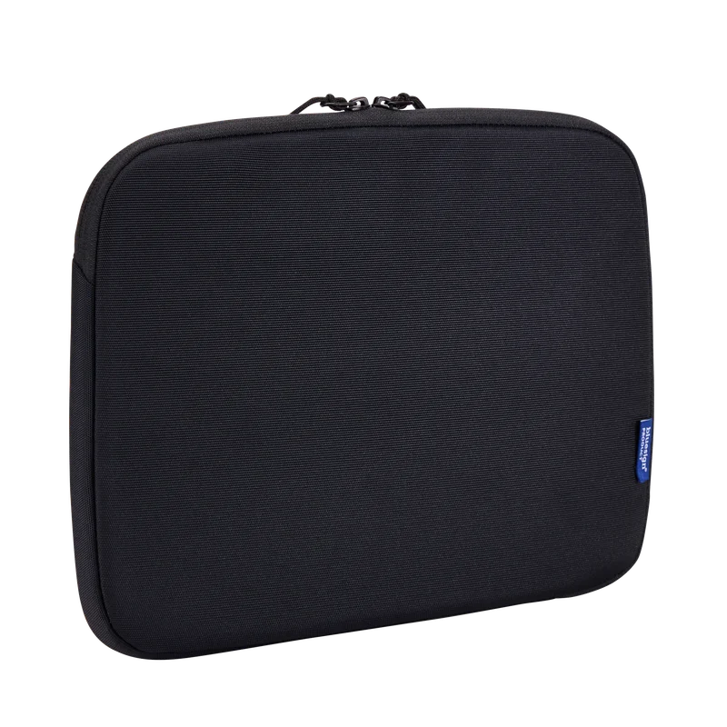 Thule Subterra 2 MacBook sleeve