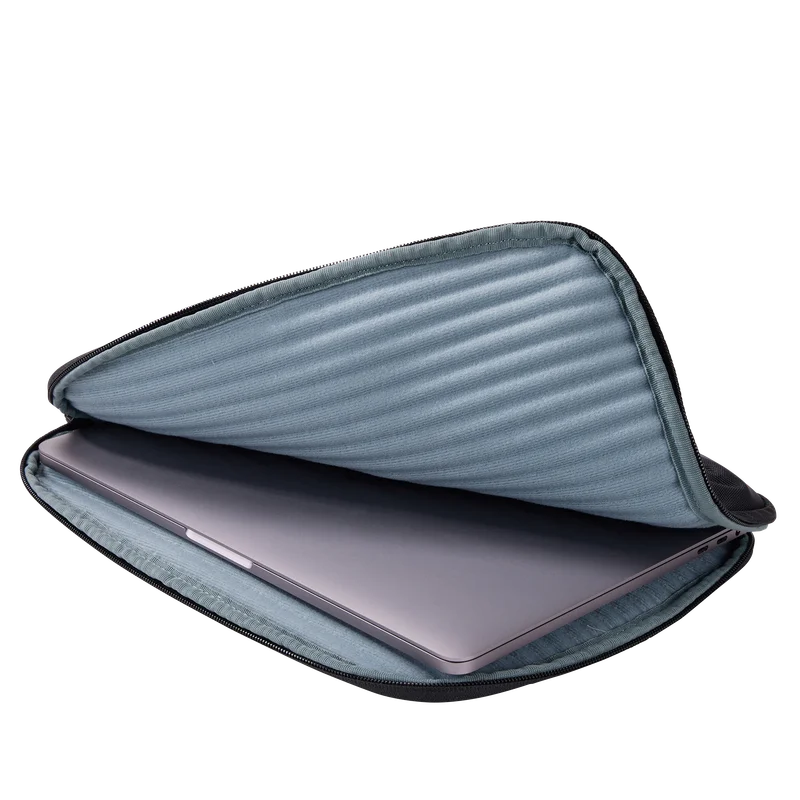 Thule Subterra 2 13'' MacBook sleeve black