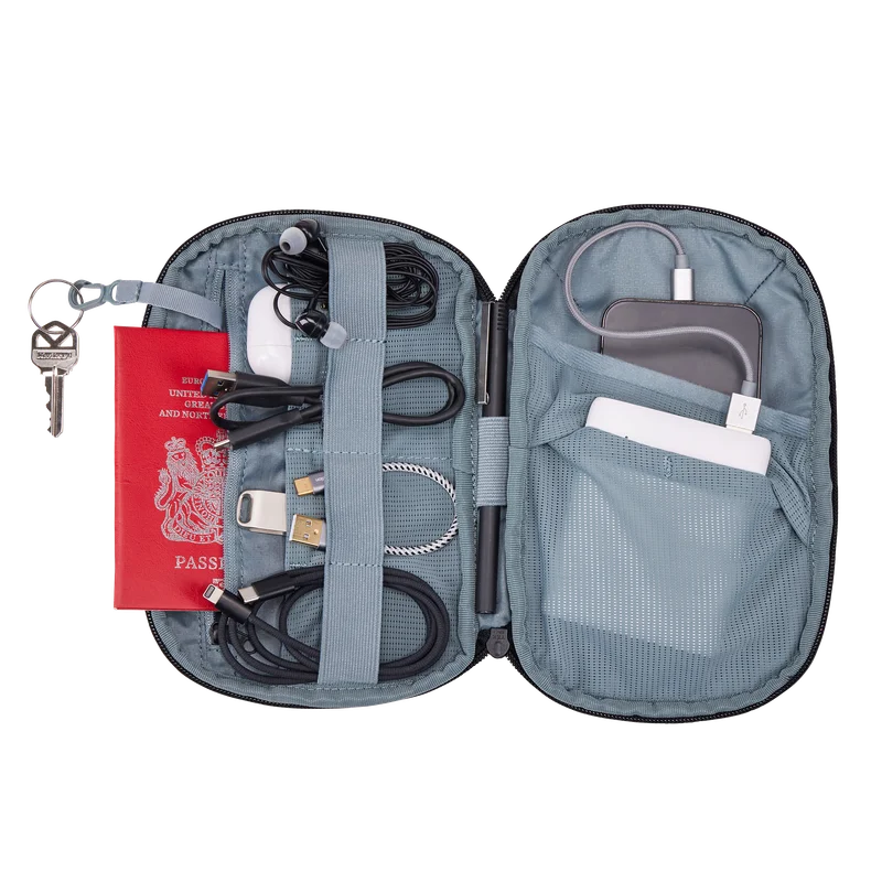 Thule Subterra 2 Powershuttle electronics organizer medium black