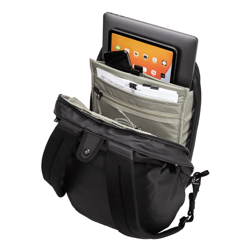 Thule Tact backpack 21L black